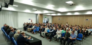Frigerio se reunió con todos los intendentes de la provincia