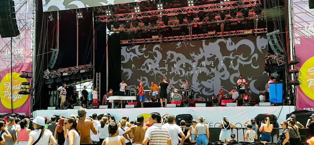 Ke Personajes cerrará la XXXV edición de la Fiesta Nacional de la Playa