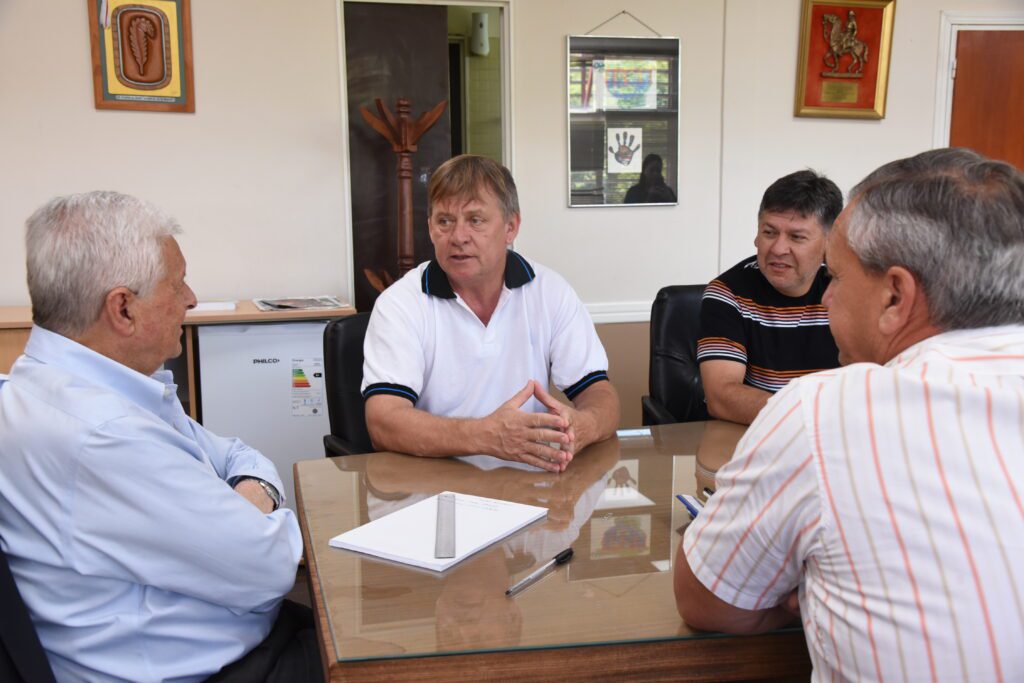 Lauritto recibió a autoridades de Vialidad