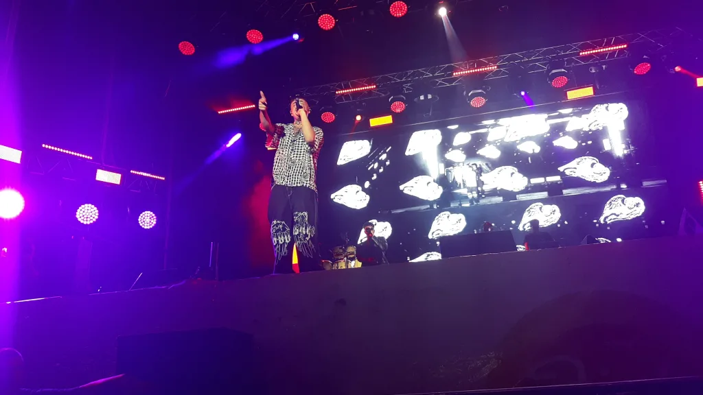 A puro cuarteto y música urbana comenzó la Fiesta Nacional de la Playa 2024