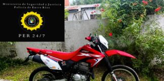 Personal policial logró recuperar una moto robada