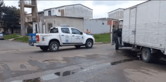 Robaron camión repartidor con mercadería en un supermercado de Paraná