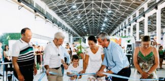 El gobernador participó de la inauguración de la Fiesta Nacional de la Artesanía