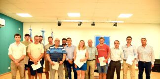 Entregaron aportes a deportistas uruguayenses