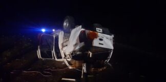 Colonia Elia: Una camioneta volcó esta madrugada en la Autovía Artigas