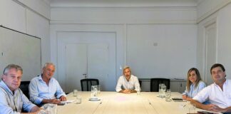 Milei incluyó a los diputados entrerrianos de JxC en la lista de “Traidores»