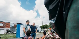 El gobernador recorrió los lugares anegados por las lluvias en Gualeguaychú