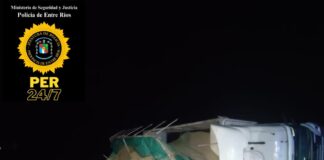 Rosario del Tala: Un camión volcó en el ingreso de la localidad de Guardamonte