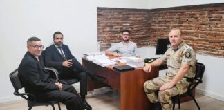 Reunión entre Fiscales del Ministerio Público y el jefe de la Brigada Gualeguaychú