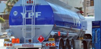 Los precios de los combustibles volverán a subir casi un 5% en abril