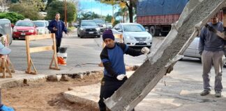 Con bacheo, desagües, luminaria y más, avanza el Plan de Obras