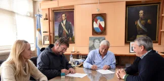 Firmaron el contrato para repavimentar 40 cuadras