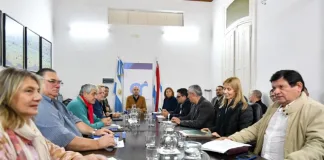 El gobierno provincial presentó una nueva propuesta salarial a los docentes