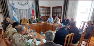 «Reunión en Casa de Gobierno: FUCOFA, SENASA y Autoridades Policíales se encuentran con Ministros de Desarrollo Económico y Agricultura»