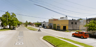 Iban tres en una moto y chocaron con un vehículo, la conductora de menor porte sufrió lesiones graves