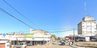 Un auto chocó un peatón en Galarza y Scelzi