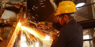 La Provincia de Entre Ríos bonificará el pago de las facturas de luz para PYMES