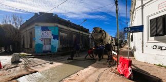Con intensos trabajos de bacheo, saneamiento y minibasurales, continúa el Plan de Obras
