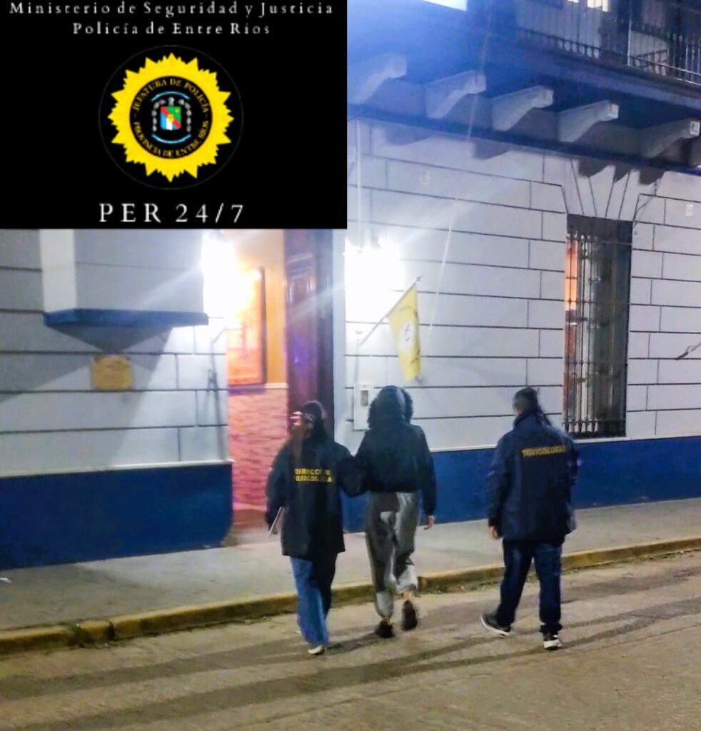 Joven demorada por presunta comercialización de cogollos de marihuana en Tala