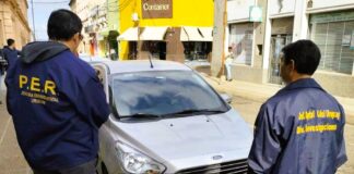 Secuestran un vehículo en la vía pública por presentar irregularidades en sus partes registrales