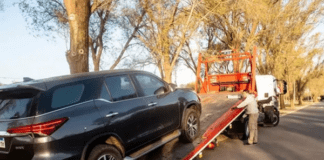 Marcha atrás: Las pólizas de seguro continuarán incluyendo asistencia mecánica y grúa