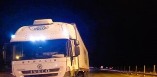Ruta 14: Un camión chocó un peatón dejándolo con lesiones graves