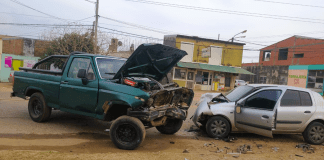 (Video) Violento choque en Concordia entre una camioneta y automóvil
