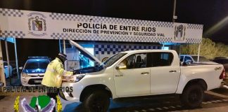Operativos Policiales en Entre Ríos: Secuestro de una Camioneta y Mercancía Ilegal