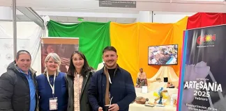 Colón promocionó la Fiesta Nacional de la Artesanía 2025 en la Fiesta del Poncho de Catamarca