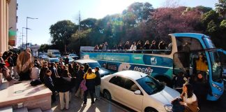 Más de 100 jóvenes bonaerenses disfrutaron de atractivos de la ciudad