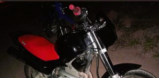Personal Motorizado Recuperó una Moto Robada escondida entre la maleza