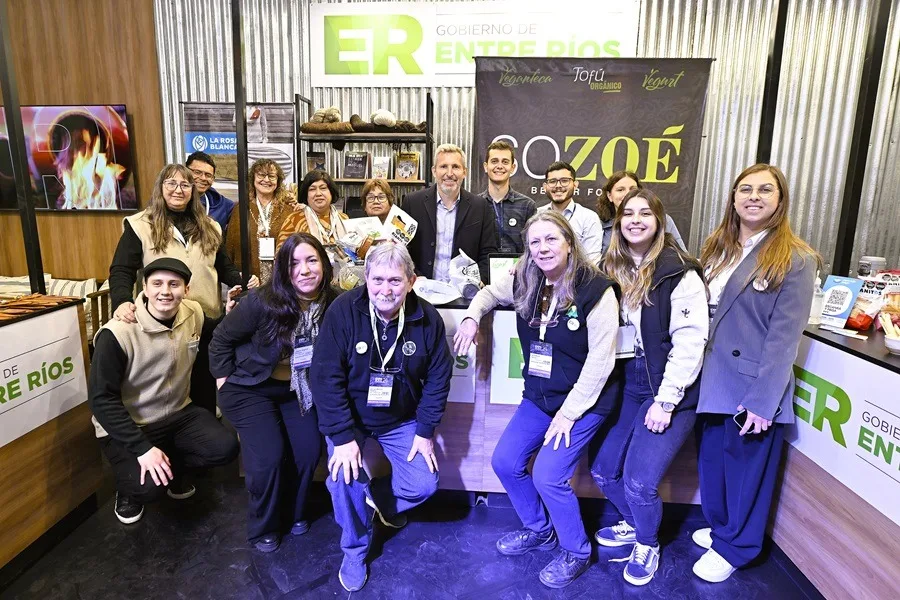 Frigerio visitó la Exposición Rural de Palermo que reúne a 44 empresas entrerrianas