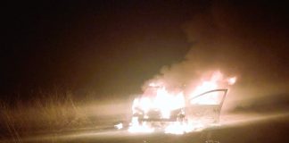 Ruta 20: Un vehículo se consumió por las llamas a raíz de una falla mecánica