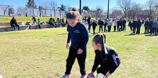 Escuelas de Villa Elisa participaron de una jornada de juegos motores