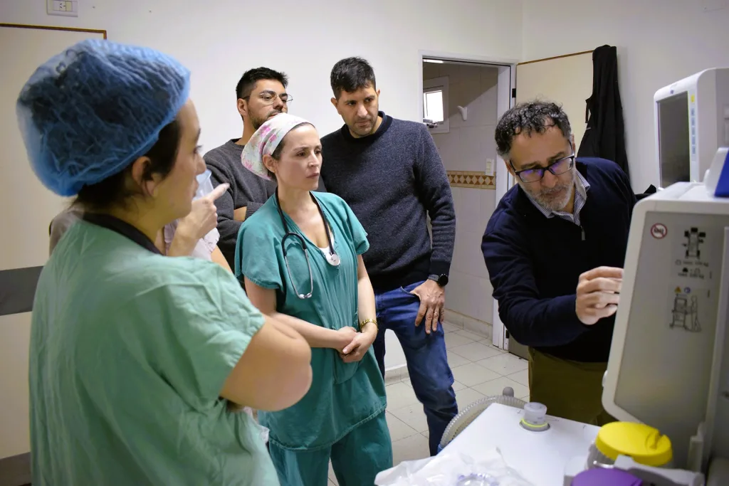 El gobierno invirtió más de 290 millones de pesos en cuatro mesas de anestesia destinadas al hospital San Martín de Paraná