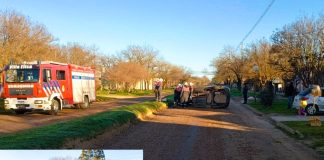 Vuelco de un automóvil en Villa Elisa