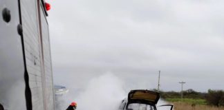 Se incendió un automóvil en Ruta N° 6 con pérdidas totales