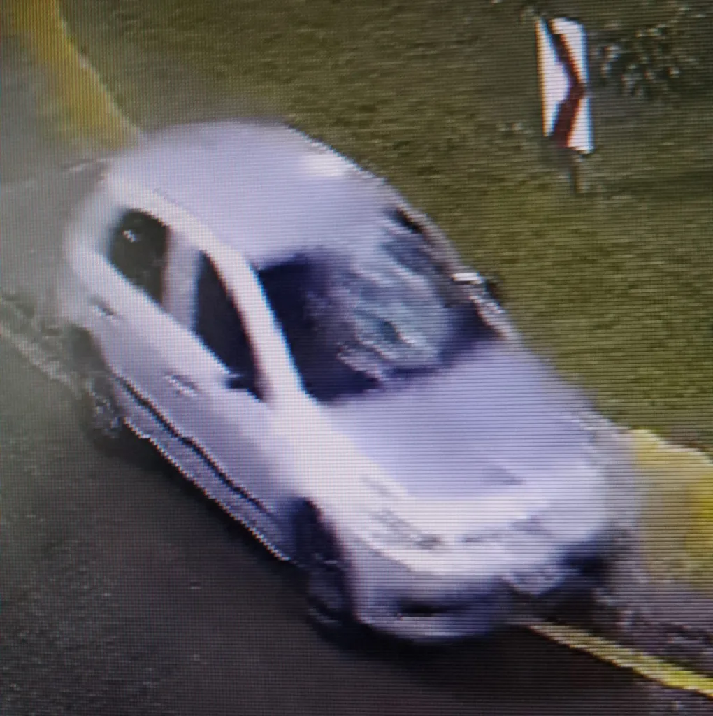 Policía fue atropellado mientras circulaba en su bicicleta y buscan al conductor que se dio a la fuga
