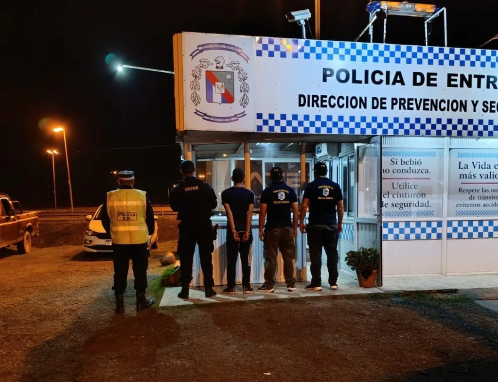Victoria: Detenido en operativo antidrogas en el Puente Rosario-Victoria con cocaína y dinero en efectivo
