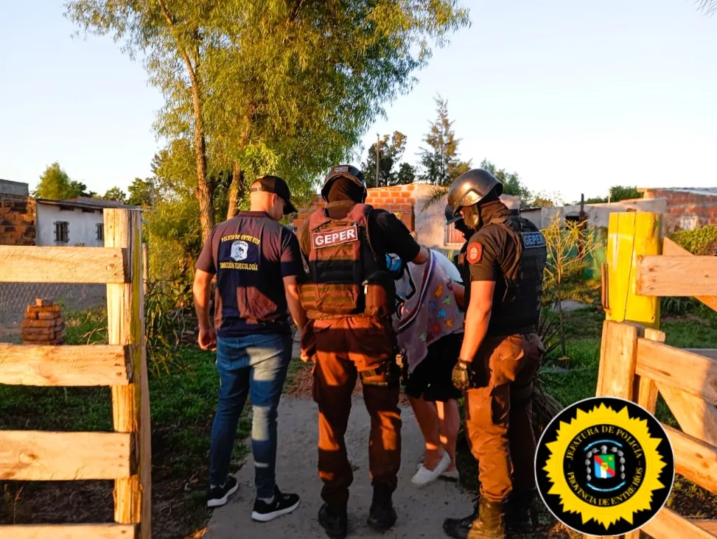 Operativo en Ibicuy: Detienen a Hombre por Narcomenudeo y Secuestran Cocaína