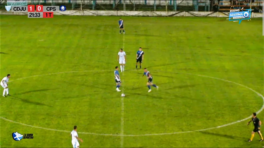 Tras una derrota en Gualeguaychú Fernando Lind marcó un impresionante gol de media cancha para Parque Sur