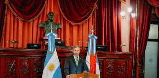 Con aumentos en salud, educación y seguridad, Frigerio presentó el presupuesto 2025 y anunció la baja del déficit provincial