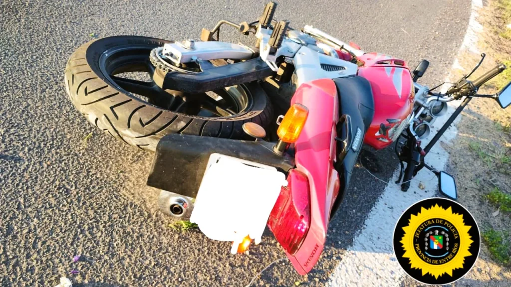 Pareja de Buenos Aires sufre accidente en moto sobre Ruta 14: conductor resultó con fractura en la pierna