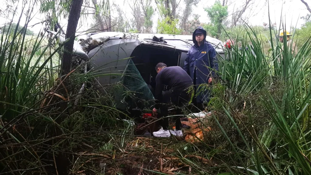 Volcó un vehículo en la autovía N° 12: El conductor salió ileso