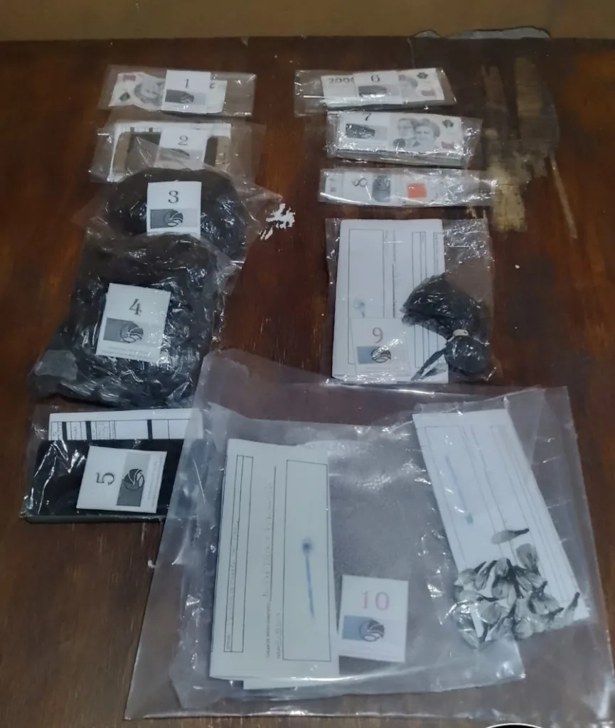 Villaguay: Secuestran cocaína, dinero y elementos relacionados con el narcomenudeo
