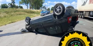 Accidente en la Autovía Gervasio Artigas: Choque entre dos vehículos y despiste de uno de ellos