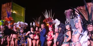 El Carnaval del País desplegó su magia en la presentación de la temporada de verano de Entre Ríos