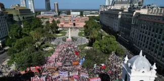 Como cada 20 de diciembre, ¡todos a las plazas!