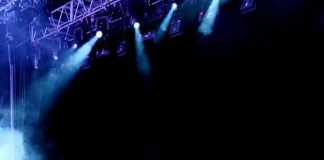 Inolvidable presentación de Los Palmeras, los nuevos padrinos de la Fiesta de la Playa