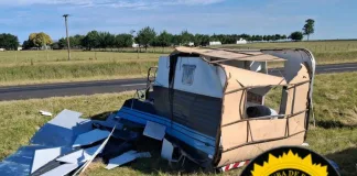 Camioneta Sufre Desperfecto, Zigzaguea y Provoca el Volcamiento de la Casa Rodante en la Autovía Artigas